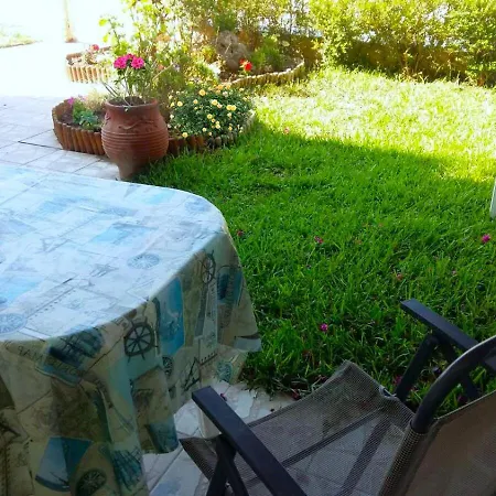 Evridiki 90m From The Beach Nikiti (Sithonia)