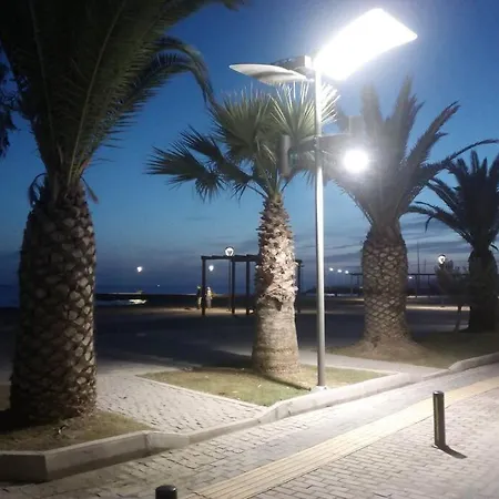 Evridiki 90m From The Beach Appartamento