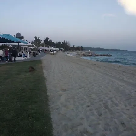 Appartamento Evridiki 90m From The Beach *