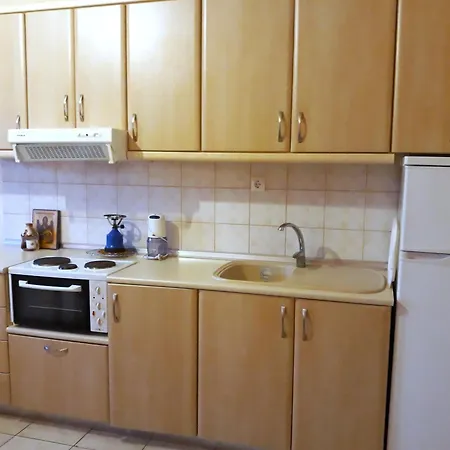 Appartamento Evridiki 90m From The Beach